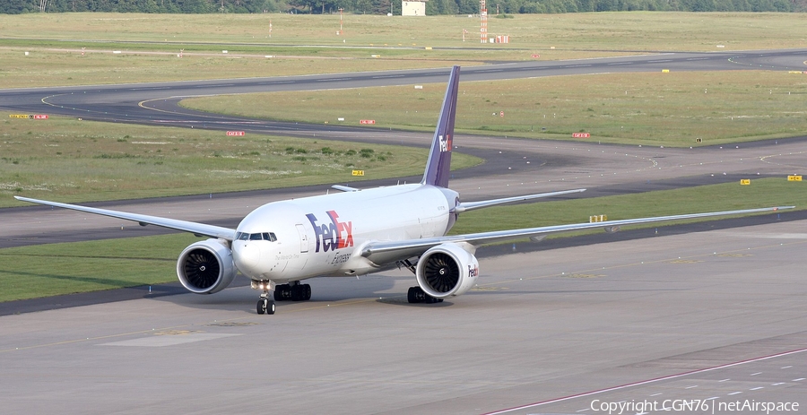 FedEx Boeing 777-FS2 (N878FD) | Photo 452369