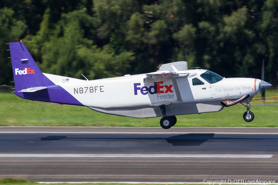 FedEx Feeder (Mountain Air Cargo) Cessna 208B Super Cargomaster (N878FE) | Photo 216730