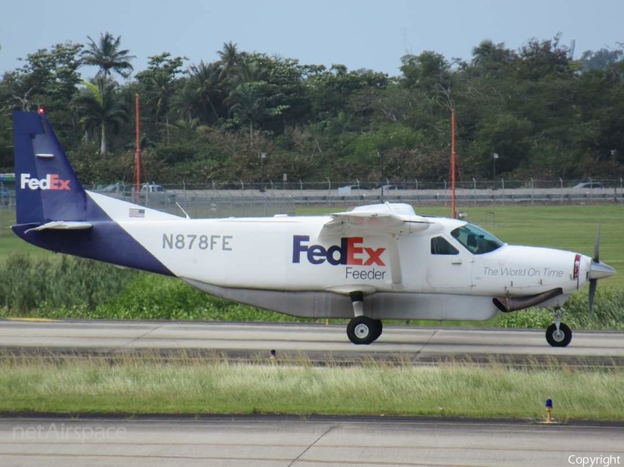 FedEx Feeder (Mountain Air Cargo) Cessna 208B Super Cargomaster (N878FE) | Photo 386419