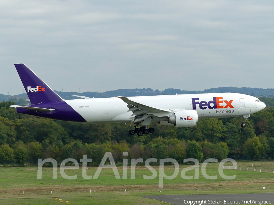 FedEx Boeing 777-FS2 (N879FD) | Photo 529949