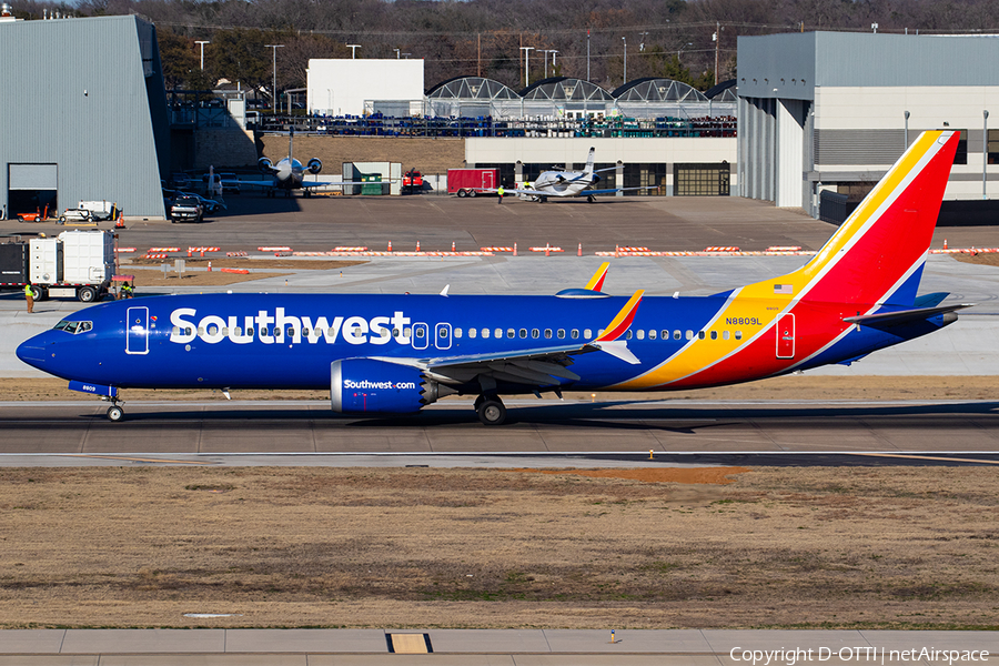 Southwest Airlines Boeing 737-8 MAX (N8809L) | Photo 679580