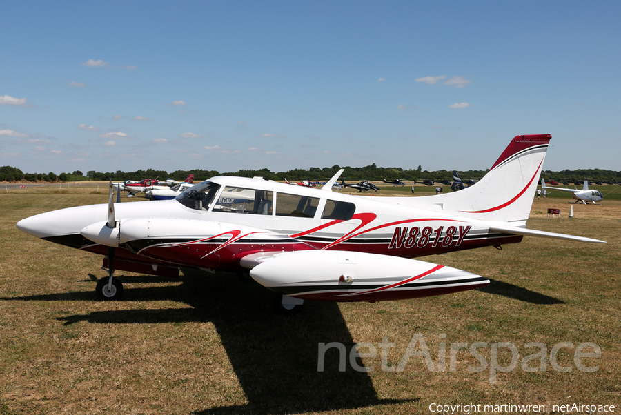(Private) Piper PA-30-160 Twin Comanche C (N8818Y) | Photo 252077
