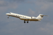 (Private) Gulfstream G-V (N881HS) at  Denpasar/Bali - Ngurah Rai International, Indonesia