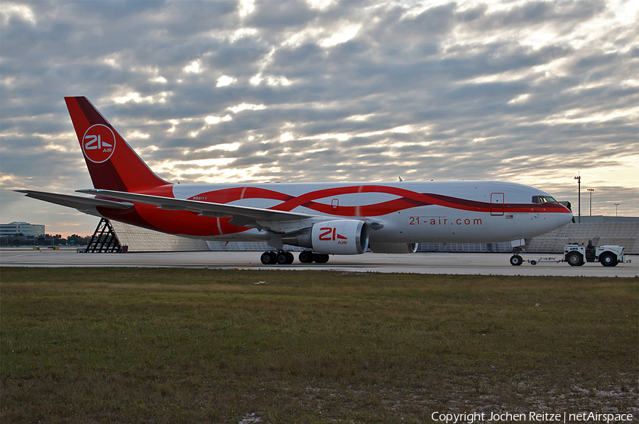 21-Air.com Boeing 767-241(ER)(BDSF) (N881YV) | Photo 67642