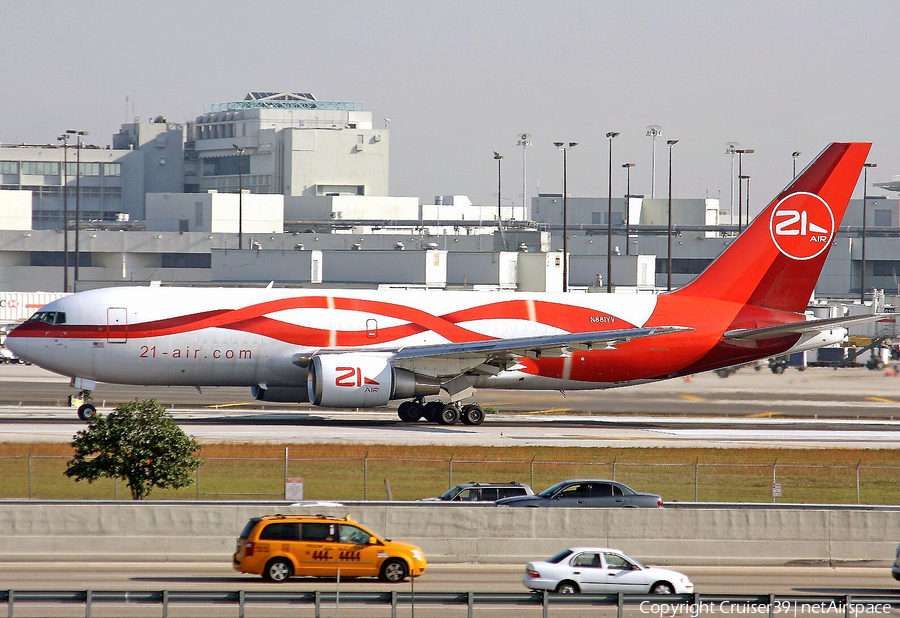 21-Air.com Boeing 767-241(ER)(BDSF) (N881YV) | Photo 95817