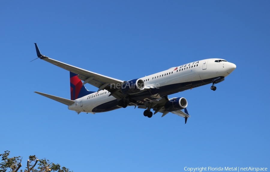 Delta Air Lines Boeing 737-932(ER) (N882DN) | Photo 319471