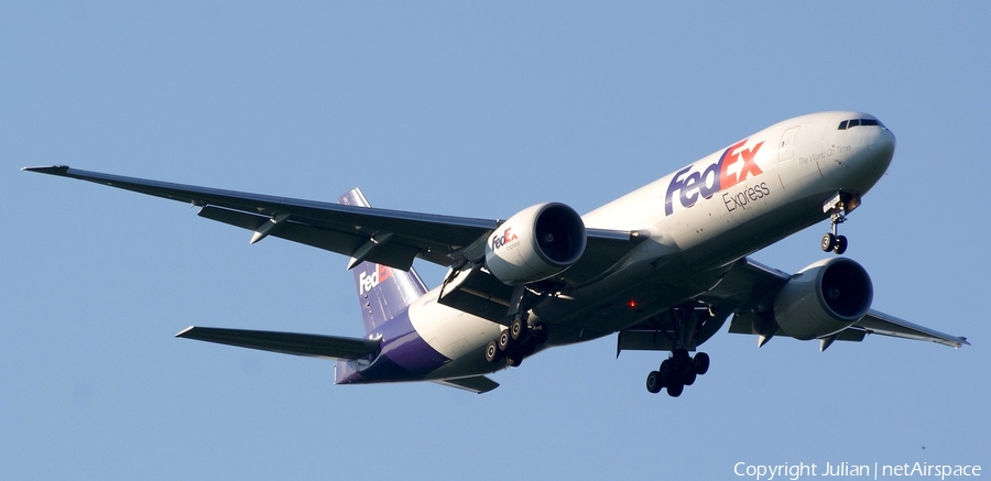 FedEx Boeing 777-F28 (N882FD) | Photo 450615
