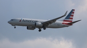 American Airlines Boeing 737-823 (N882NN) at  Chicago - O'Hare International, United States