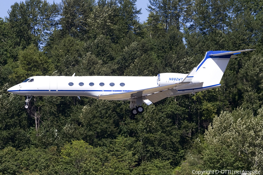 (Private) Gulfstream G-V (N882WT) | Photo 446568