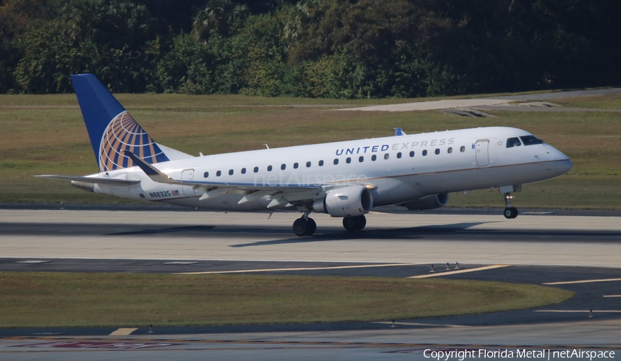 United Express (Mesa Airlines) Embraer ERJ-175LR (ERJ-170-200LR) (N88325) | Photo 407024