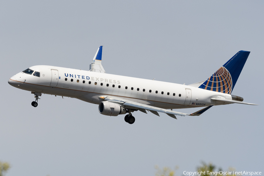 United Express (Mesa Airlines) Embraer ERJ-175LR (ERJ-170-200LR) (N88326) | Photo 540639