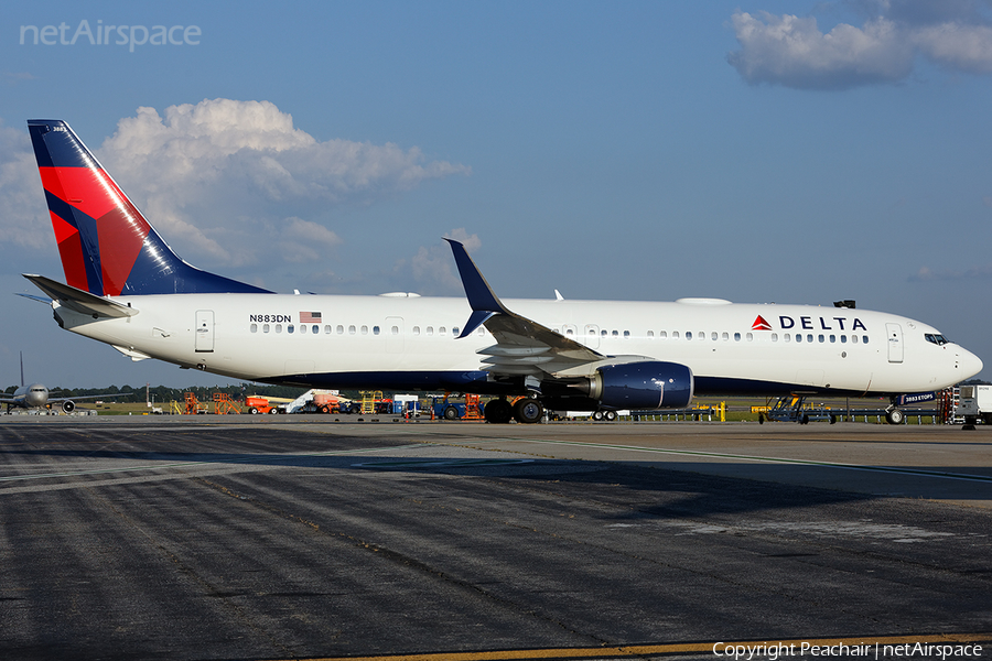 Delta Air Lines Boeing 737-932(ER) (N883DN) | Photo 191571