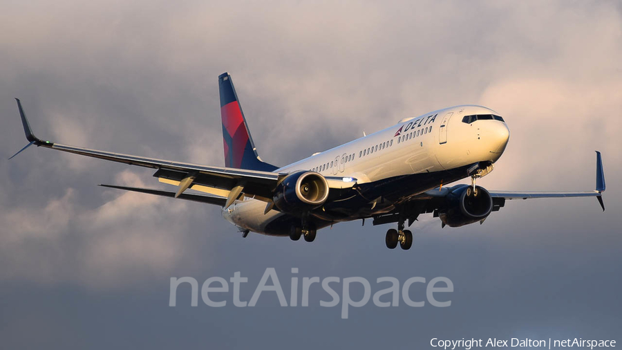 Delta Air Lines Boeing 737-932(ER) (N883DN) | Photo 234053