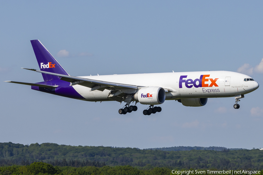 FedEx Boeing 777-FHT (N883FD) | Photo 679725