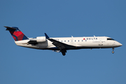 Delta Connection (Endeavor Air) Bombardier CRJ-200LR (N8847A) at  New York - John F. Kennedy International, United States