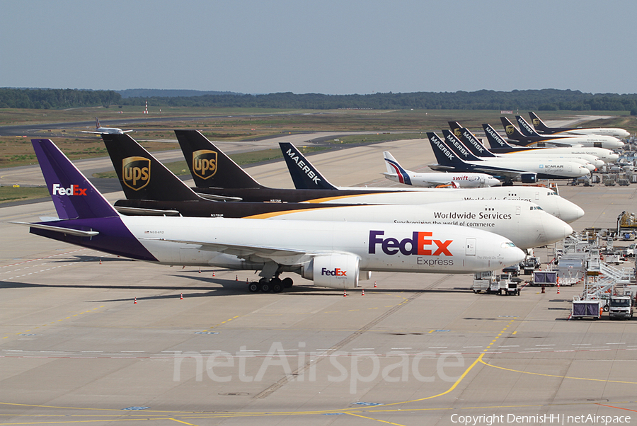 FedEx Boeing 777-FS2 (N884FD) | Photo 360730