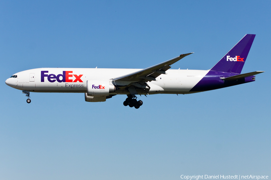 FedEx Boeing 777-FS2 (N885FD) | Photo 476729