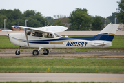 (Private) Cessna 172S Skyhawk SP (N885GT) at  Oshkosh - Wittman Regional, United States