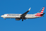 American Airlines Boeing 737-823 (N885NN) at  New York - John F. Kennedy International, United States
