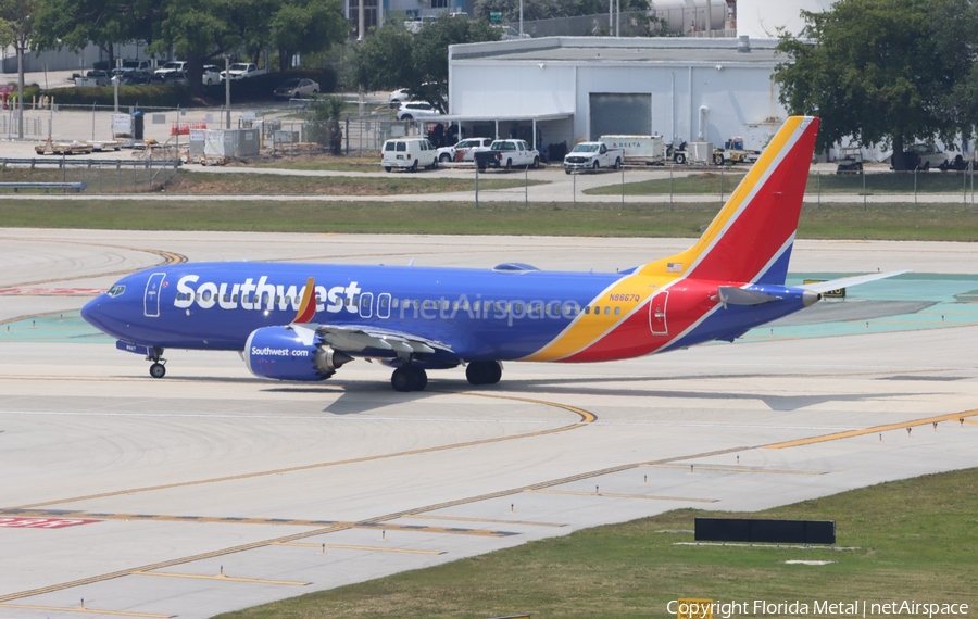 Southwest Airlines Boeing 737-8 MAX (N8867Q) | Photo 680290