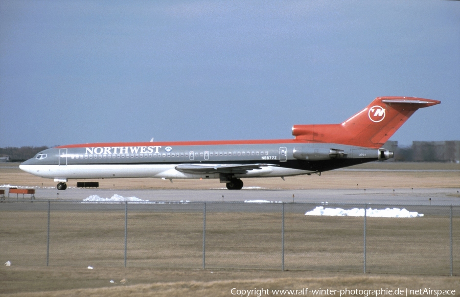 Northwest Airlines Boeing 727-225(Adv) (N8877Z) | Photo 527727