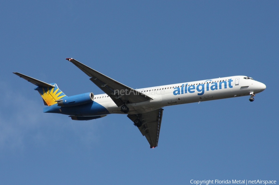 Allegiant Air McDonnell Douglas MD-83 (N887GA) | Photo 302432