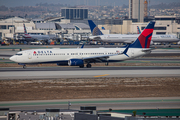 Delta Air Lines Boeing 737-932(ER) (N888DU) at  Los Angeles - International, United States