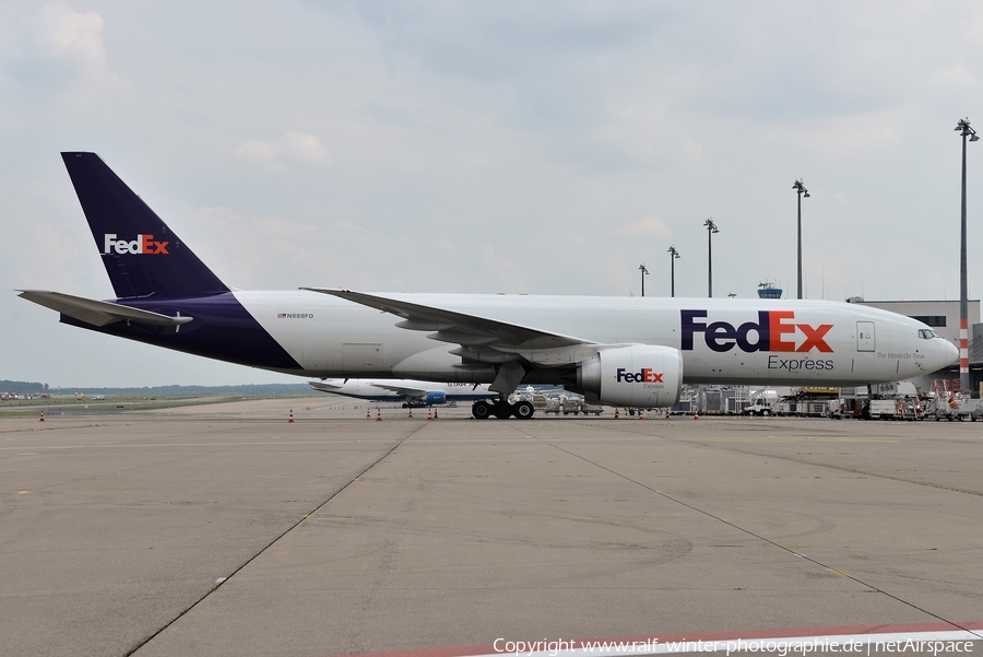 FedEx Boeing 777-FS2 (N888FD) | Photo 433907