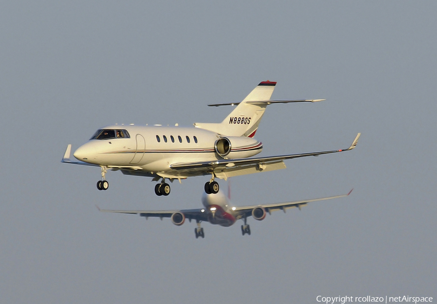 NetJets Raytheon Hawker 900XP (N888QS) | Photo 21766