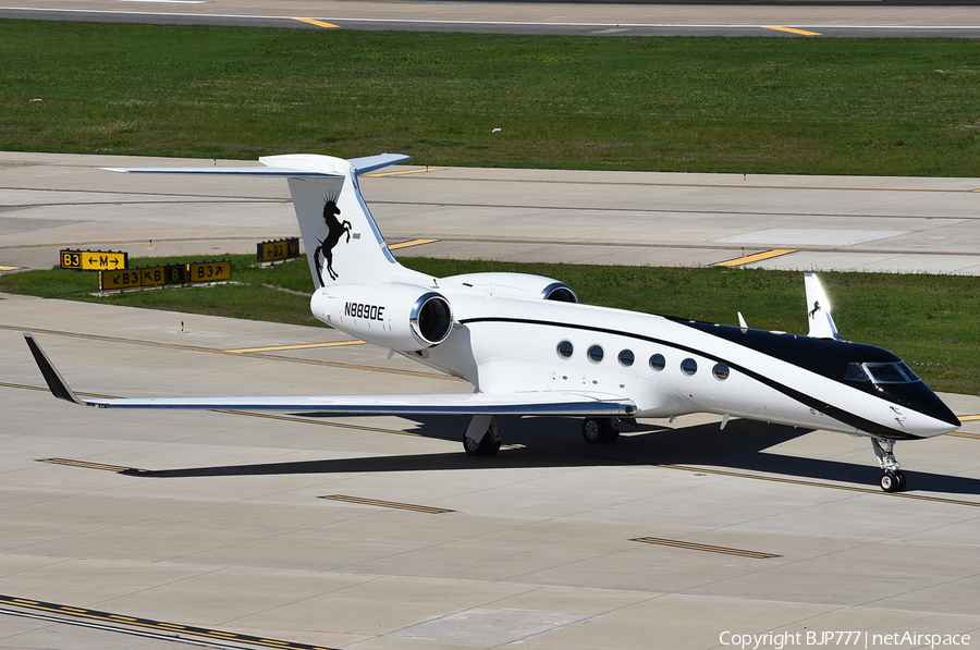 (Private) Gulfstream G-V (N889DE) | Photo 446378