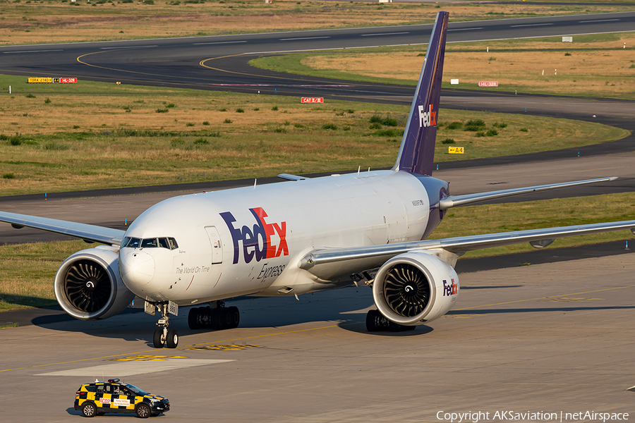 FedEx Boeing 777-FS2 (N889FD) | Photo 391898