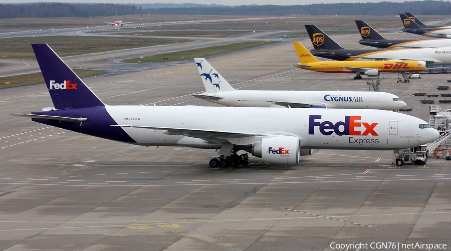 FedEx Boeing 777-FS2 (N889FD) | Photo 419435