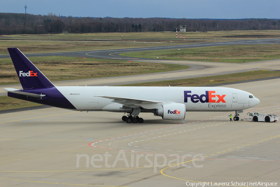 FedEx Boeing 777-FS2 (N889FD) | Photo 63857