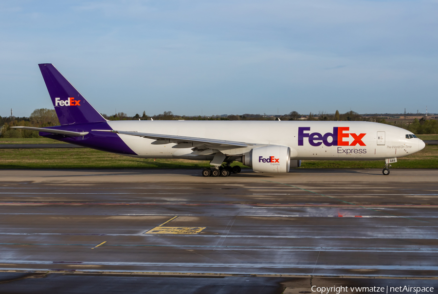 FedEx Boeing 777-FS2 (N889FD) | Photo 618651