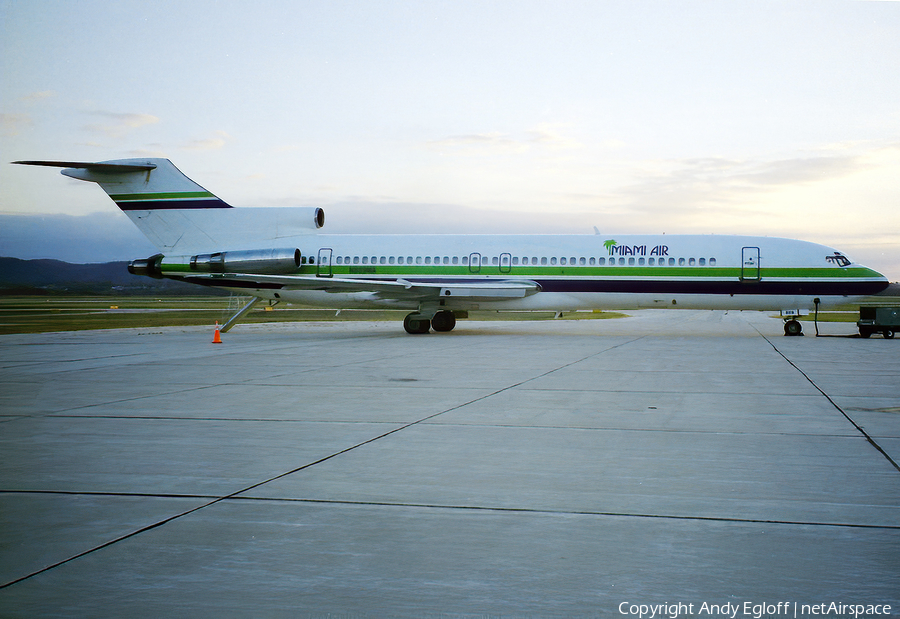 Miami Air International Boeing 727-225(Adv) (N889MA) | Photo 381994