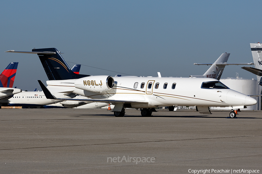 (Private) Bombardier Learjet 40 (N88LJ) | Photo 126637