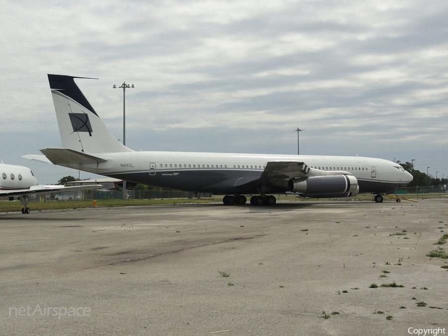 (Private) Boeing 707-330B (N88ZL) | Photo 33577
