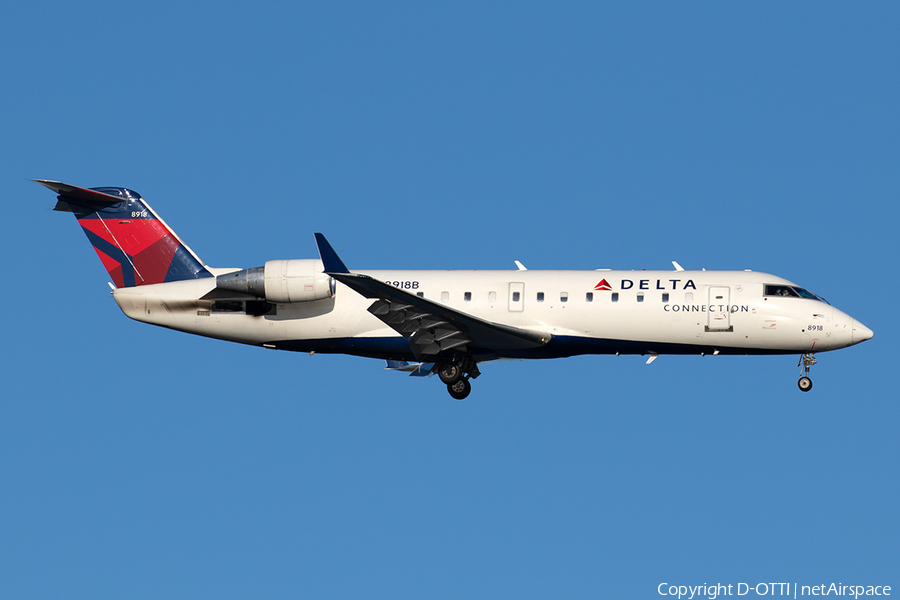 Delta Connection (Endeavor Air) Bombardier CRJ-200LR (N8918B) | Photo 357493