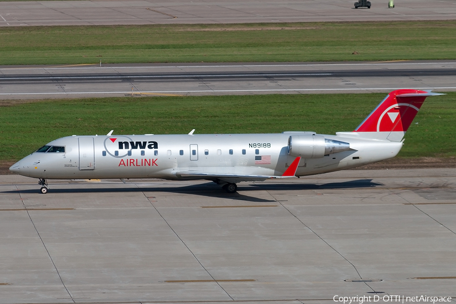 Northwest Airlink (Pinnacle Airlines) Bombardier CRJ-200LR (N8918B) | Photo 191232