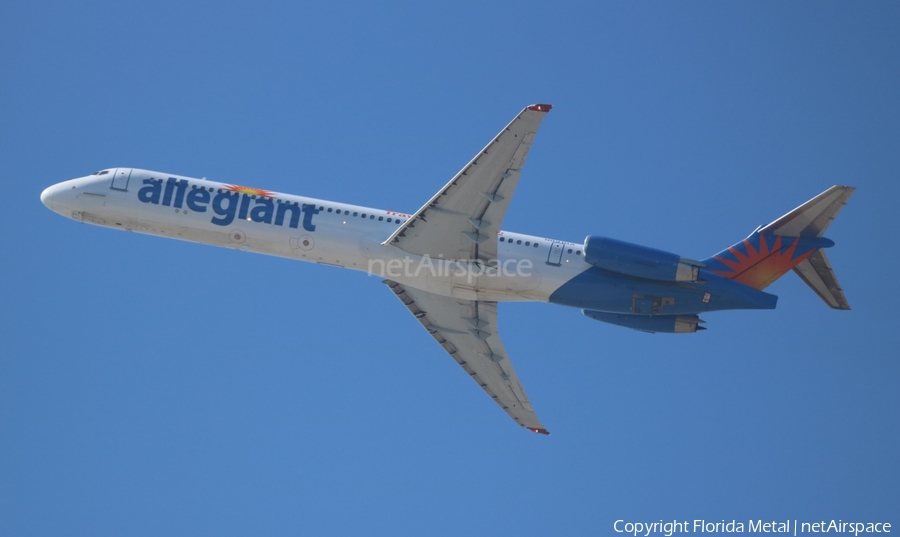 Allegiant Air McDonnell Douglas MD-83 (N891GA) | Photo 319597
