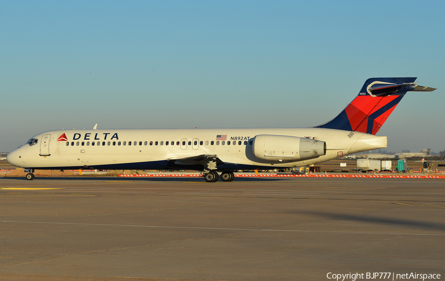 Delta Air Lines Boeing 717-2BD (N892AT) | Photo 200267
