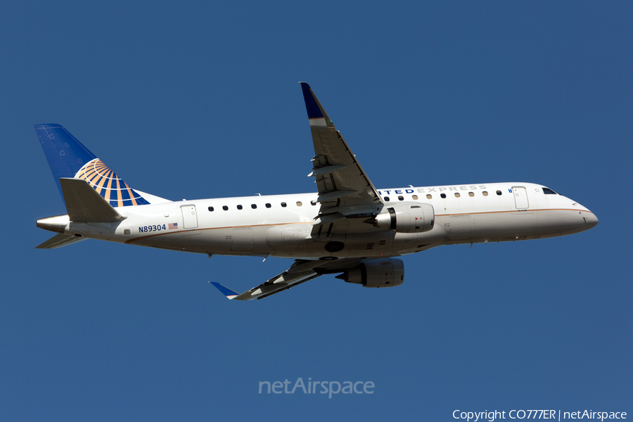 United Express (Mesa Airlines) Embraer ERJ-175LR (ERJ-170-200LR) (N89304) | Photo 104854