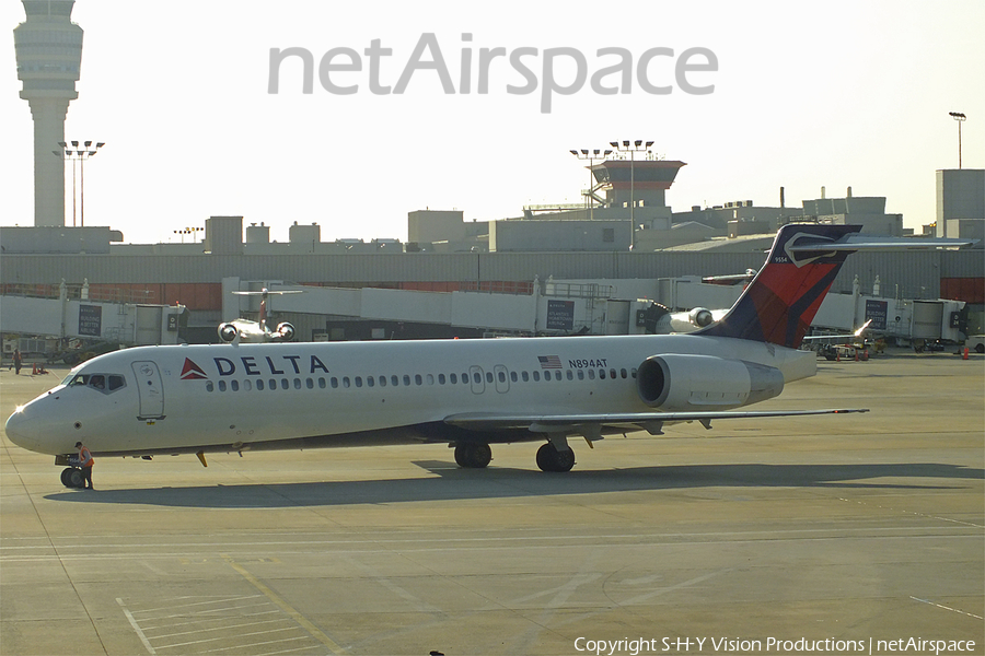 Delta Air Lines Boeing 717-2BD (N894AT) | Photo 54018