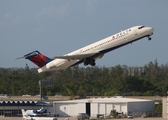 Delta Air Lines Boeing 717-2BD (N894AT) at  Ft. Lauderdale - International, United States