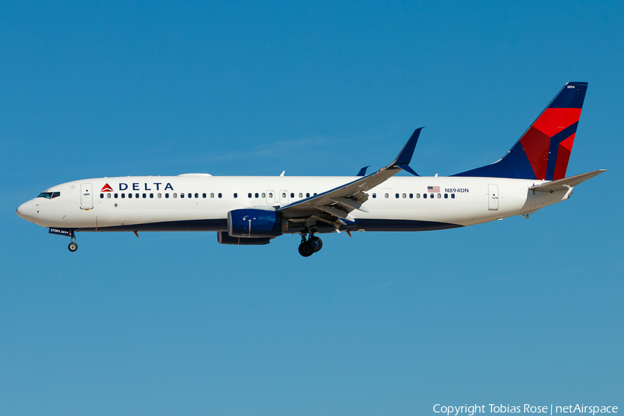 Delta Air Lines Boeing 737-932(ER) (N894DN) | Photo 332619