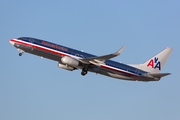 American Airlines Boeing 737-823 (N894NN) at  Los Angeles - International, United States