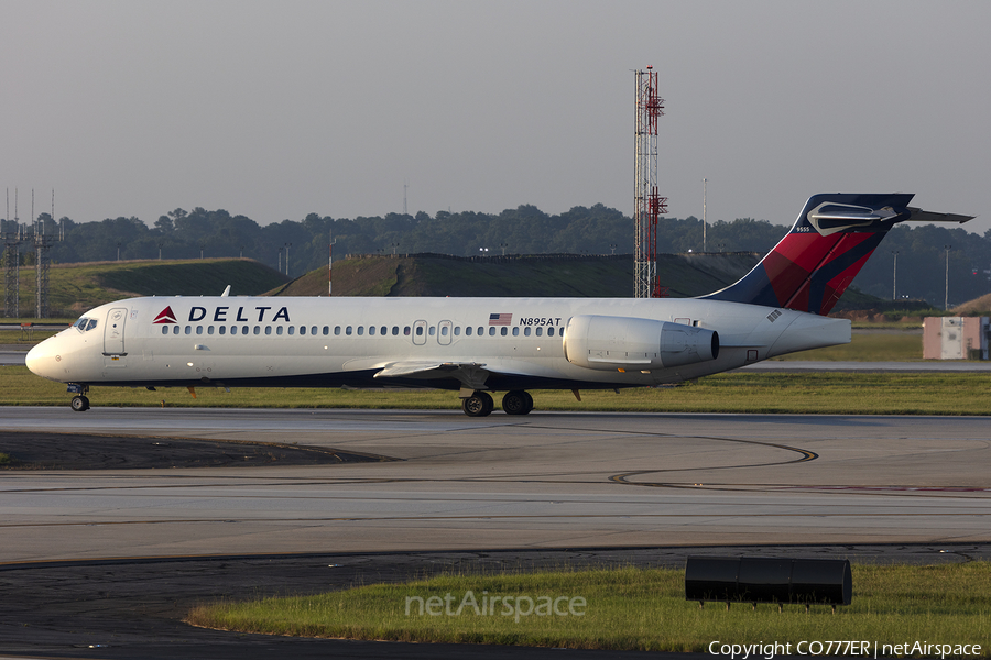 Delta Air Lines Boeing 717-2BD (N895AT) | Photo 395758