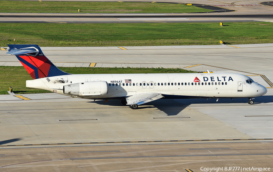 Delta Air Lines Boeing 717-2BD (N896AT) | Photo 446371