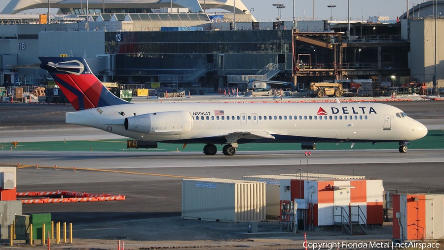 Delta Air Lines Boeing 717-2BD (N896AT) | Photo 319679