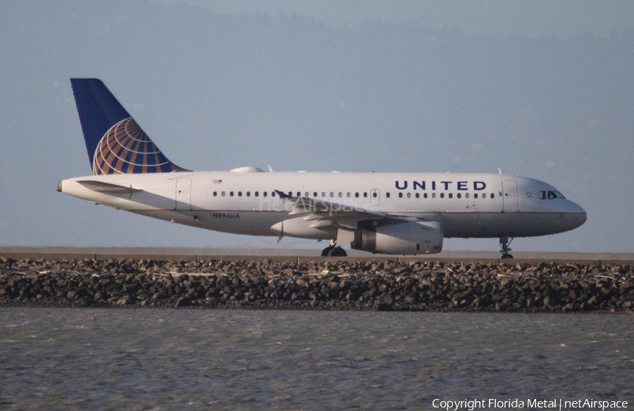 United Airlines Airbus A319-132 (N896UA) | Photo 306168